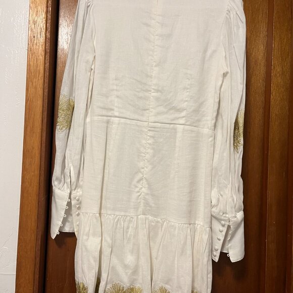 Kahulaleʻa White embroidery with gold lehuaʻs short dress - Picture 2 of 3